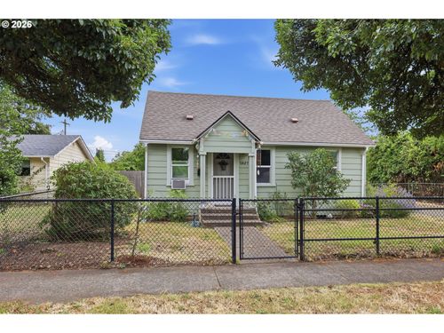 1427 Mill St, Springfield, OR, 97477 | Card Image