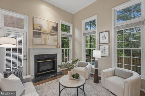 4662 W Braddock Rd, Alexandria, VA, 22311-4755 | Card Image