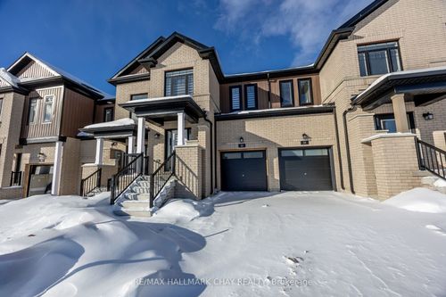 32 Mcaush Street, Barrie, ON, L9J0V6 | Card Image