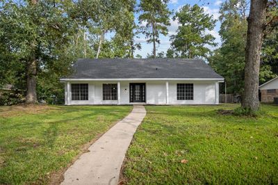 313 Hunters Creek Drive, House other with 4 bedrooms, 3 bathrooms and null parking in Lufkin TX | Image 2