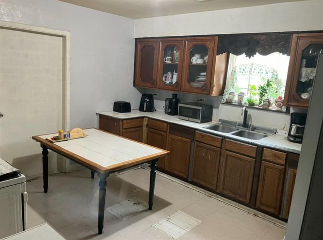 211 Sidney St, House other with 3 bedrooms, 1 bathrooms and null parking in Houston TX | Image 9
