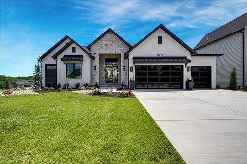 11717 W 181st St, Overland Park, KS, 66013-4410 | Card Image