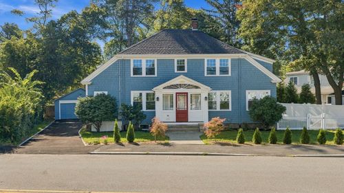 74 Tedesco St, Marblehead, MA, 01945 | Card Image