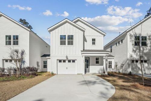 323 Chapman Circle, Goose Creek, SC, 29445 | Card Image