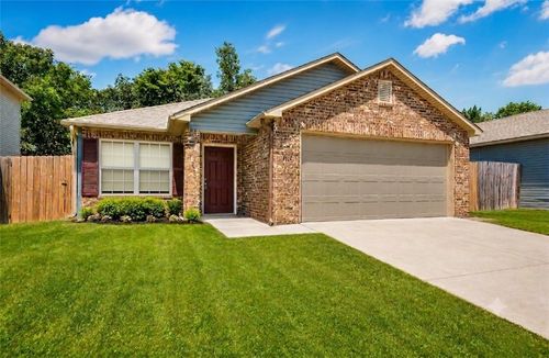 4714 W Hoover Loop, Fayetteville, AR, 72704-7171 | Card Image