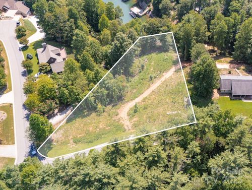 27-332 Waterglyn Way, Nebo, NC, 28761-6713 | Card Image