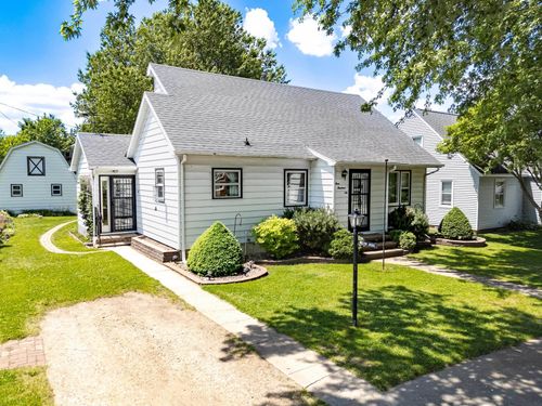 406 S Canfield Street, Dunkerton, IA, 50626 | Card Image