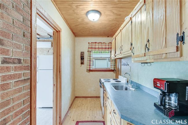 398 Collier Church Rd, House other with 4 bedrooms, 3 bathrooms and 4 parking in Comer GA | Image 72