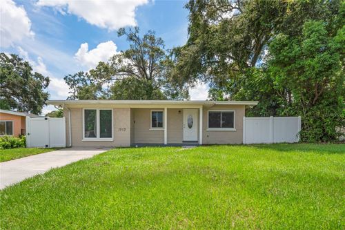 1313 Barry St, CLEARWATER, FL, 33756-4227 | Card Image