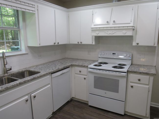 7404 Bethel Cutoff, House other with 3 bedrooms, 2 bathrooms and null parking in Jacksonville AR | Image 10