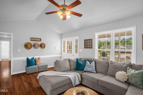 21-46 Bayberry Ln, Smithfield, NC, 27577-8935 | Card Image