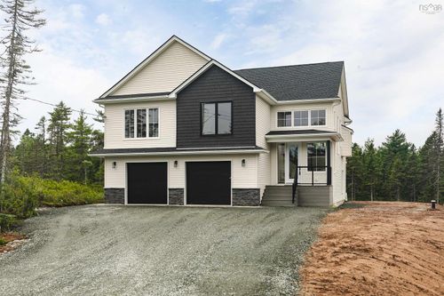 137 Parish St, House with 4 bedrooms, 3 bathrooms and 2 parking in Fall River NS | Card Image