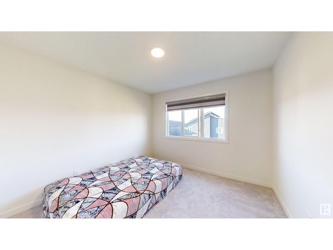 9468 Pear Cres Sw, House other with 3 bedrooms, 3 bathrooms and null parking in Edmonton AB | Image 34
