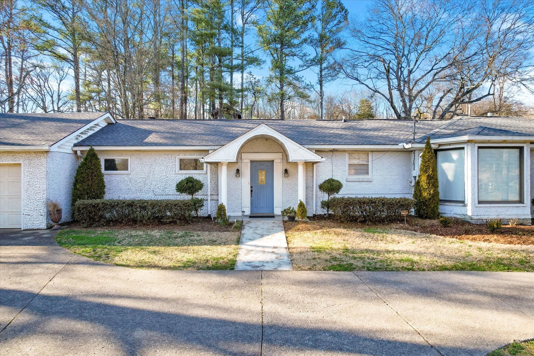 Lloyd Ave, Nashville, TN 37218