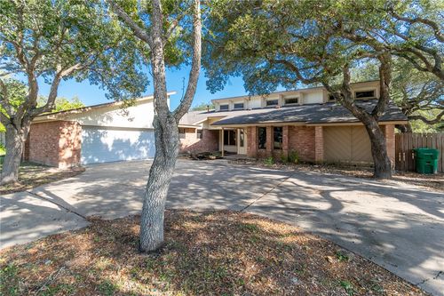 109 Wehring Ln, Aransas Pass, TX, 78336-3111 | Card Image