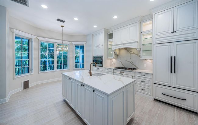 147 Bay Point Dr Ne, House other with 4 bedrooms, 4 bathrooms and null parking in St Petersburg FL | Image 21