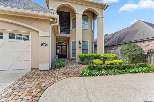 21005 Waterfront East Dr, Maurepas, LA, 70449-5301 | Card Image