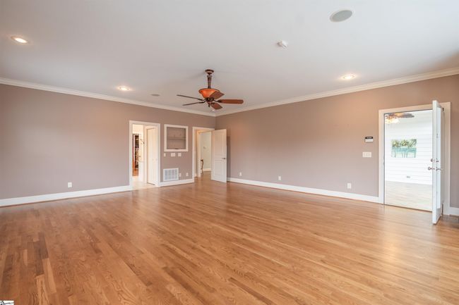 323 Waters Rd, House other with 5 bedrooms, 5 bathrooms and 2 parking in Taylors SC | Image 25
