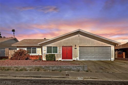 7700 Peacock Ave, Las Vegas, NV, 89145-5963 | Card Image