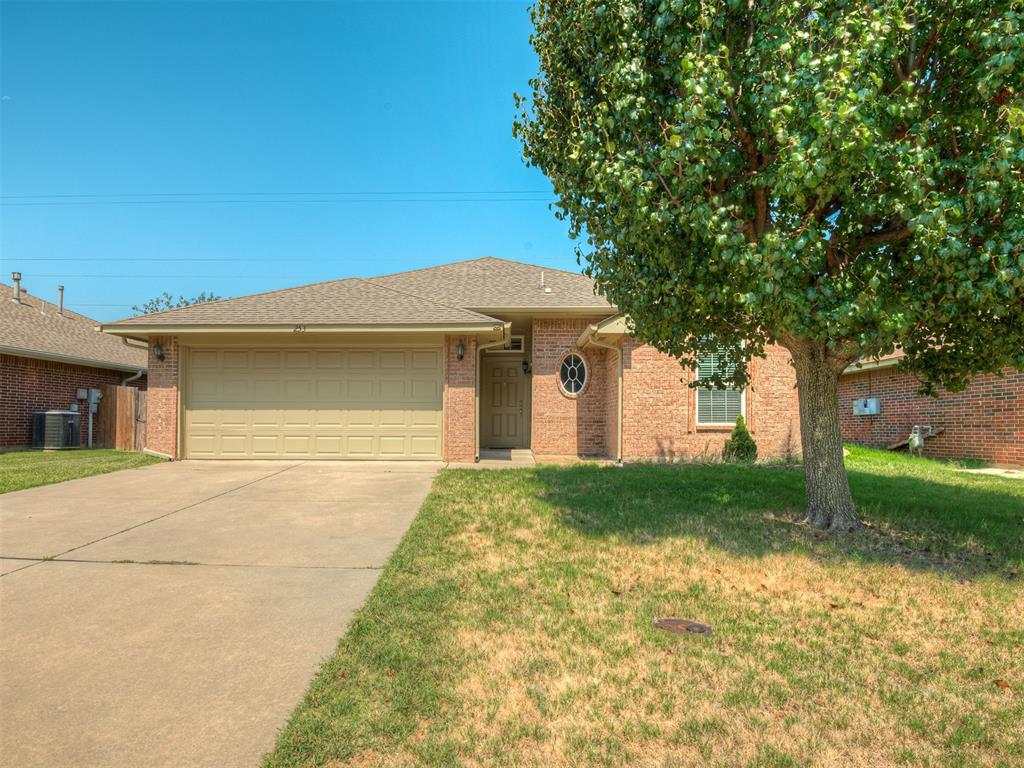 Cambridge Dr, Oklahoma City, OK 73110