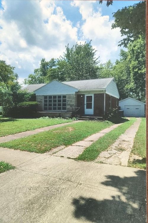 370 Sheridan Dr, Lexington, KY, 40503-1821 | Card Image