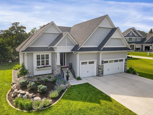 6284 Montee Dr, Eden Prairie, MN, 55344-5202 | Card Image