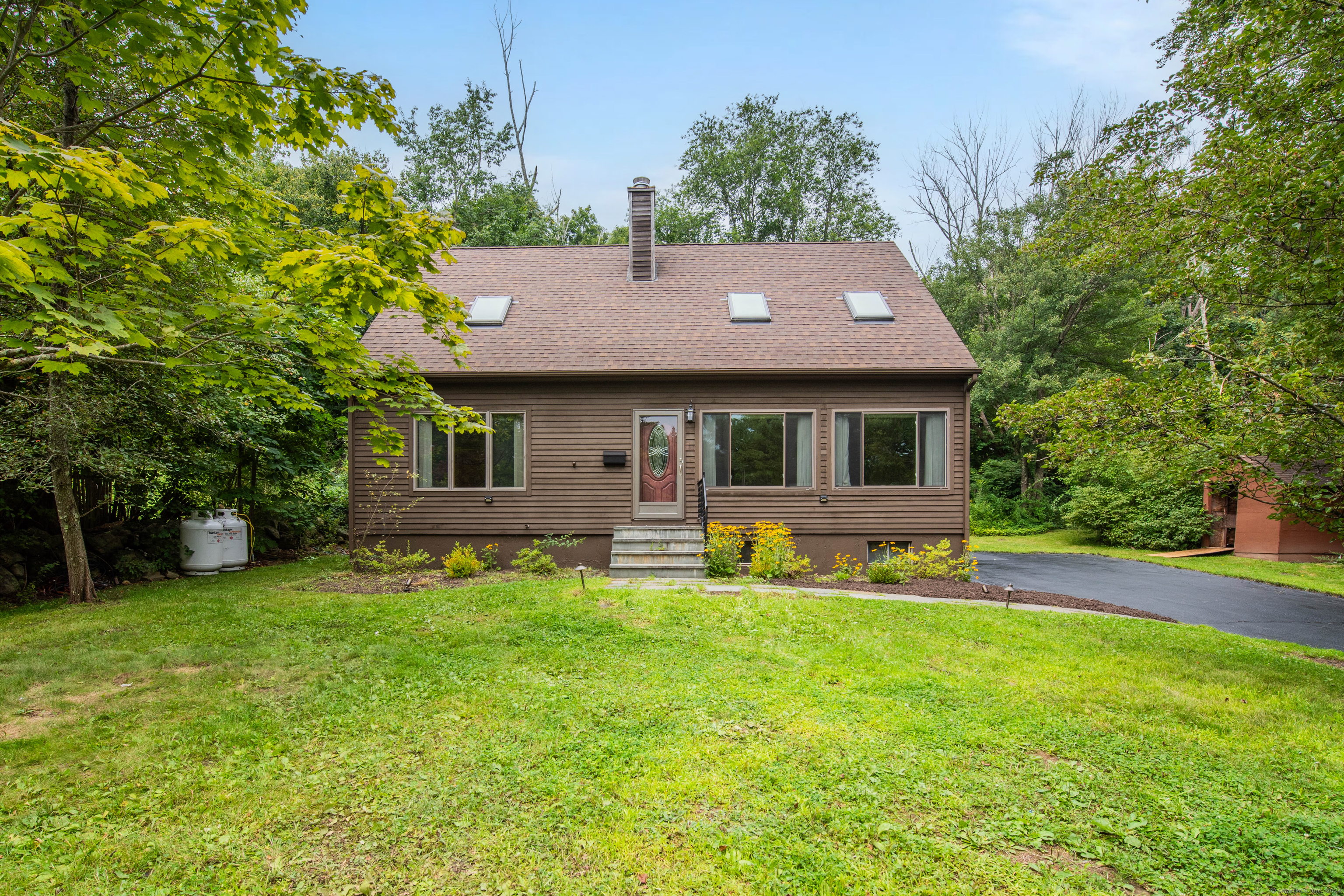 Torringford St, Torrington, CT 06790