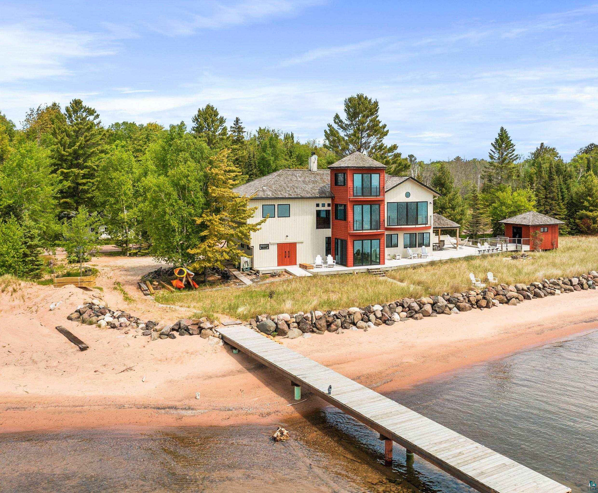 Residential in La Pointe 2