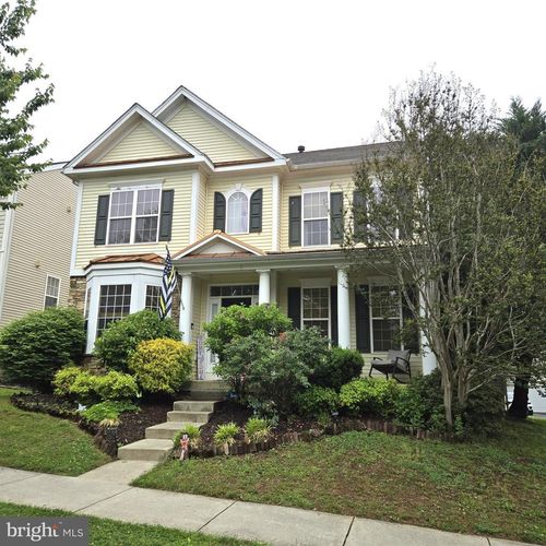 48 Battlefield Dr, CHARLES TOWN, WV, 25414-2526 | Card Image