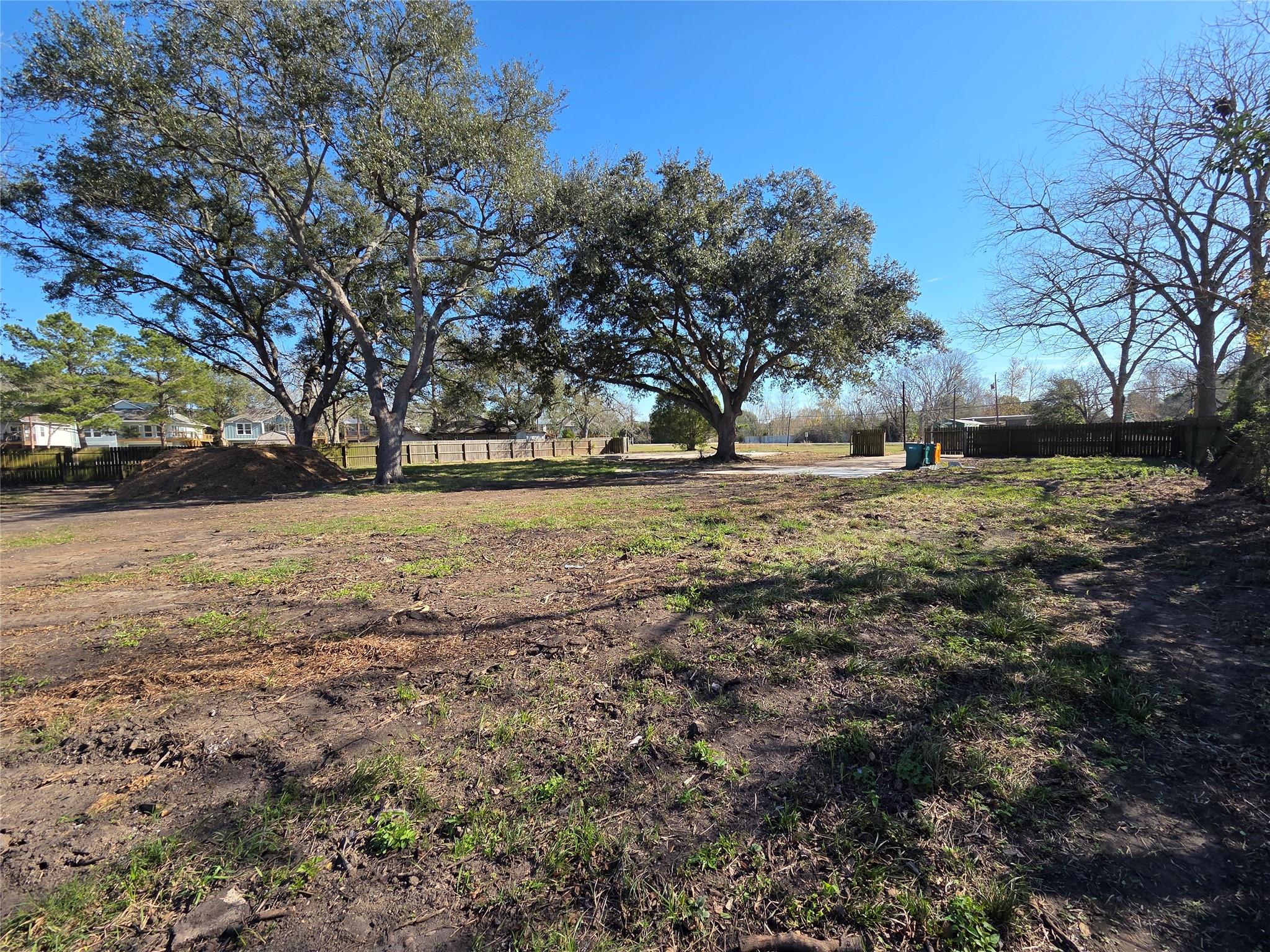 Residential Lease in Bacliff 5