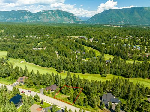 253 Gleneagles Trl, Columbia Falls, MT, 59912-4395 | Card Image