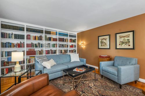 15 Cambridge Rd, Hampstead, NH, 03841-2250 | Card Image