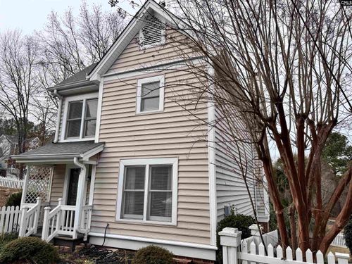 204 River Bluff Blvd, Columbia, SC, 29210-3647 | Card Image