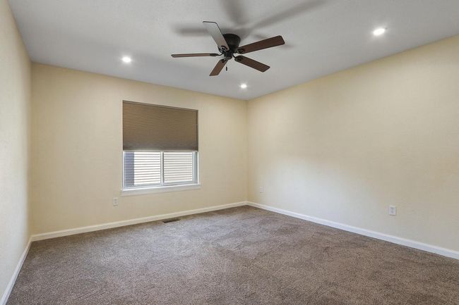 11007 65 Th St, House other with 5 bedrooms, 3 bathrooms and null parking in Kenosha WI | Image 23