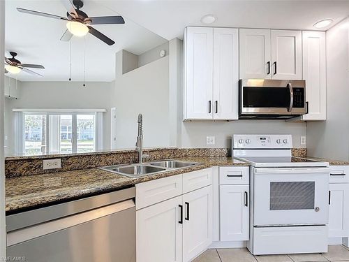r101-12151 Summergate Cir, FORT MYERS, FL, 33913-8035 | Card Image