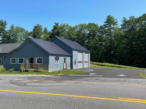 989 Roosevelt Trail, Windham, ME, 04062 | Card Image