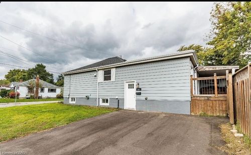 63 Audrey St, Hamilton, ON, L8V1G3 | Card Image