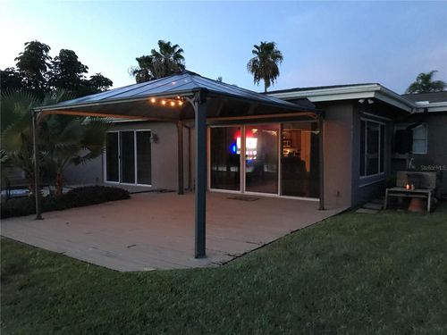 12200 4th St E, TREASURE ISLAND, FL, 33706-4430 | Card Image