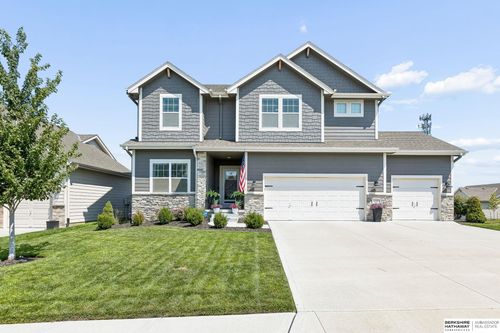 21302 G St, Elkhorn, NE, 68022-3360 | Card Image