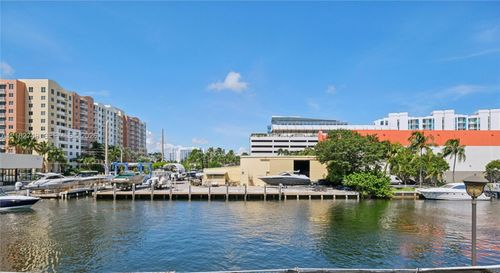 1106-2931 Ne 185th St, Aventura, FL, 33180-2954 | Card Image