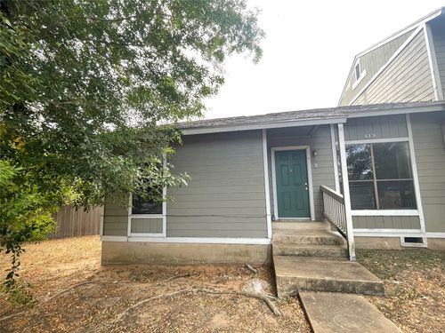 b-113 Hillside Dr, Elgin, TX, 78621-3048 | Card Image