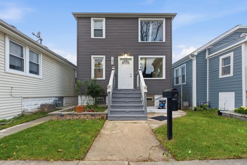 7640 63rd Pl, Summit, IL, 60501-2557 | Card Image