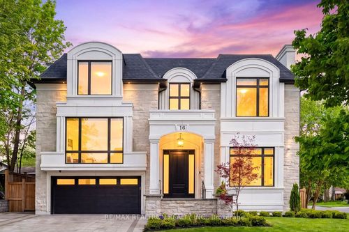 16 Ballyronan Rd, North York, ON, M3B1V1 | Card Image