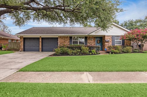 2511 Droxford Dr, Houston, TX, 77008-3016 | Card Image