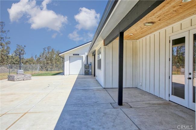 Back patio | Image 9