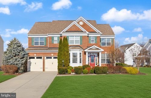 42134 Autumn Rain Cir, BRAMBLETON, VA, 20148-8096 | Card Image