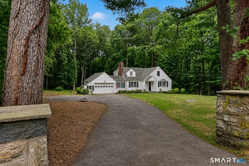 222 Silver Hill Ln, Stamford, CT, 06905-3121 | Card Image