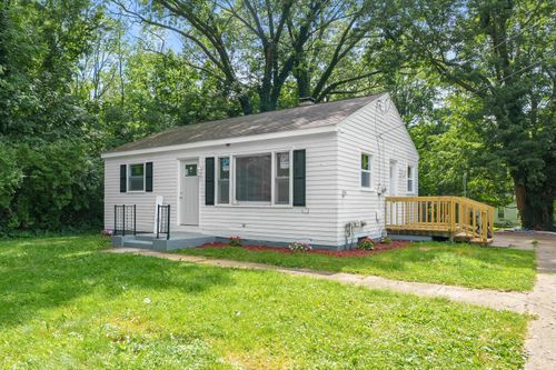1301 Colgrove Ave, Kalamazoo, MI, 49048-1519 | Card Image