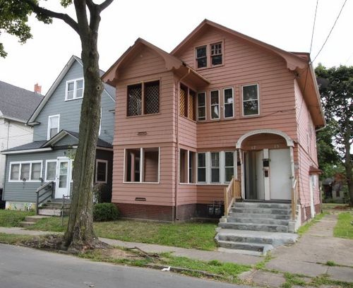 17-15 Wilkins St, Rochester, NY, 14621-4617 | Card Image