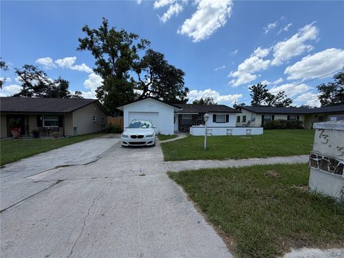 7323 Ponderosa Dr, Tampa, FL, 33637-6406 | Card Image